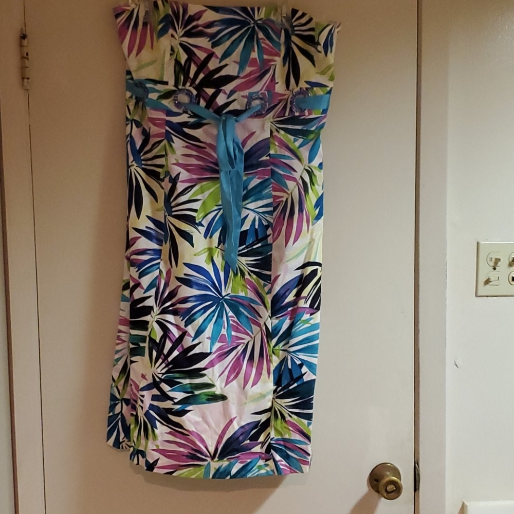 Michelle antonelli strapless dress.